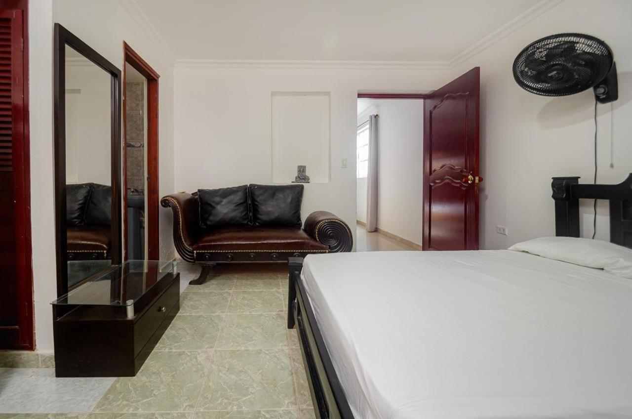 Vivienda Turistica Las Palmas Cartagena Eksteriør bilde